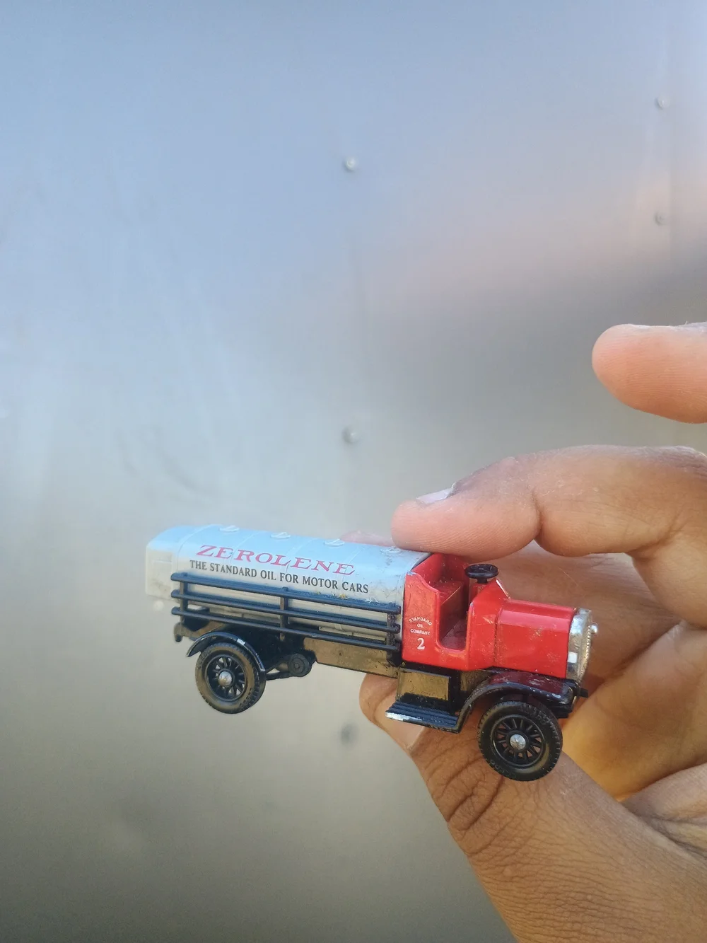 Lledo Days Gone Die-cast Zerolene 1911 Chain Drive Tank Truck Chevron